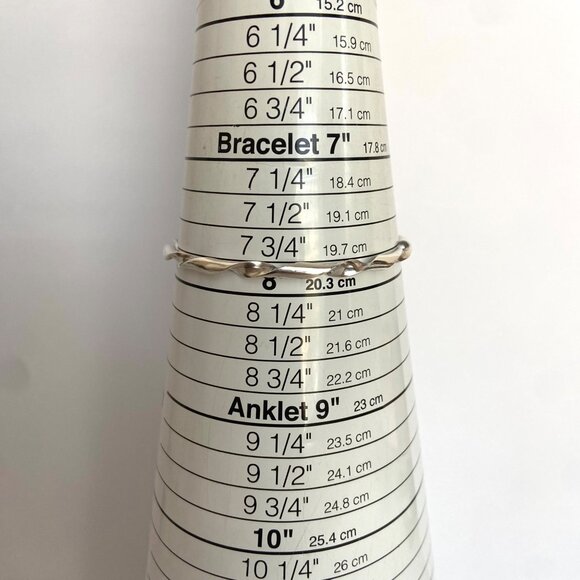 Sterling Silver 925 Twisted Round Bangle Bracelet Size 7.75" - Picture 10 of 16